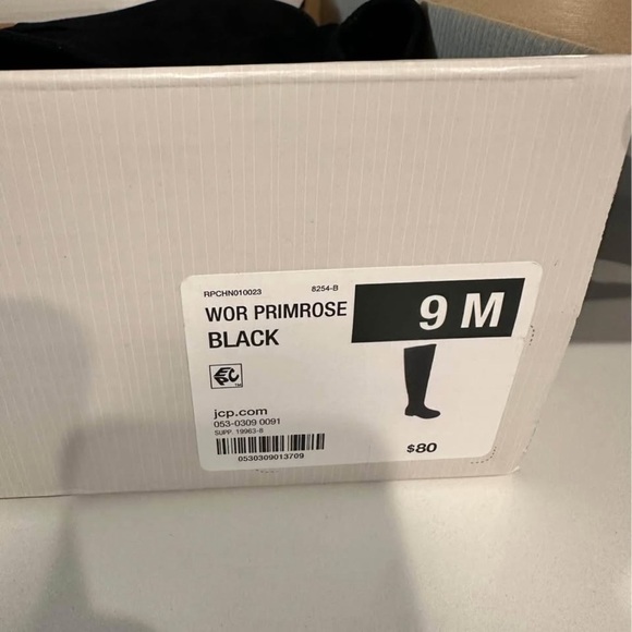 NWT Women's Black Over-the-Knee Boots - Picture 5 of 8